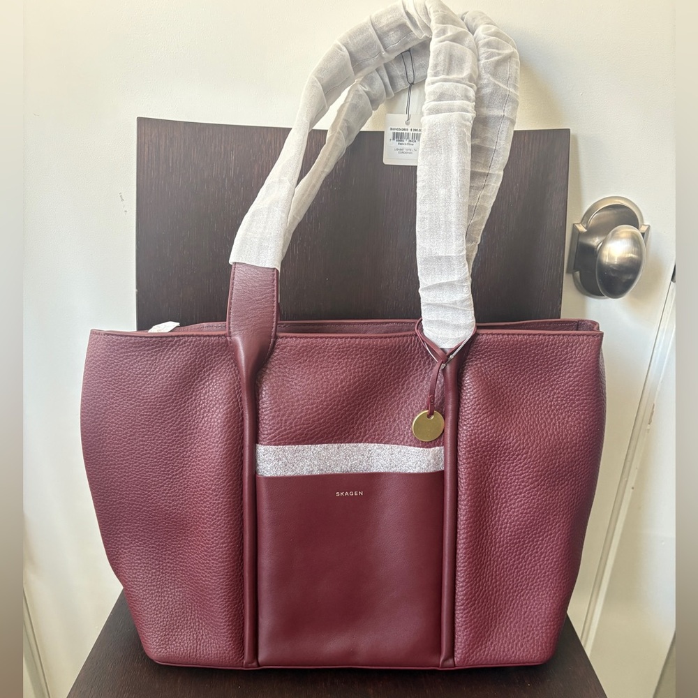 BRAND NEW SKAGEN Burgundy Leather Lisbet Tote